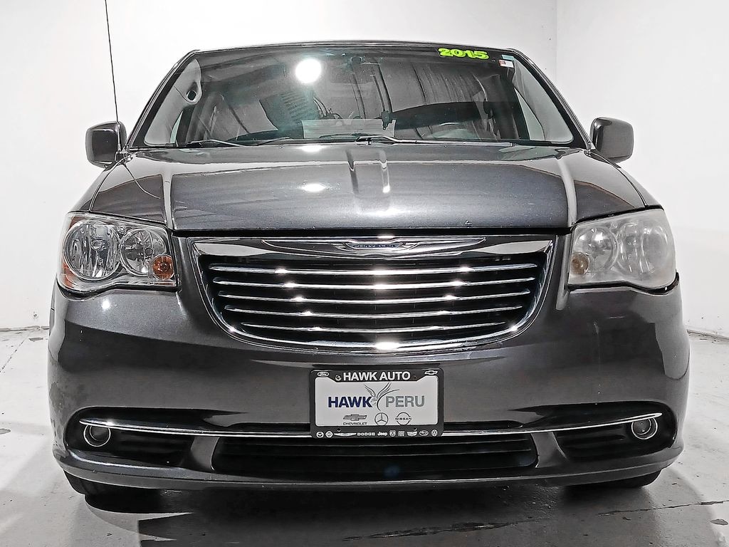Used 2015 Chrysler Town & Country Touring Minivan/Van