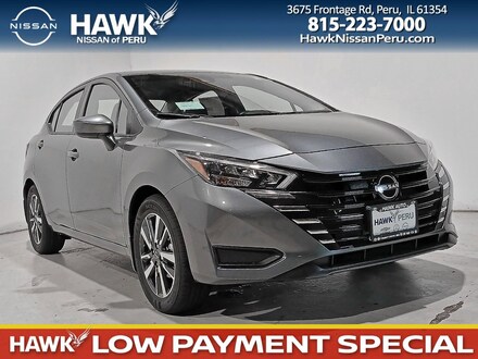 2025 Nissan Versa SV SV CVT