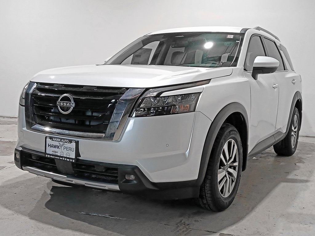 New 2025 Nissan Pathfinder SL SL 4WD