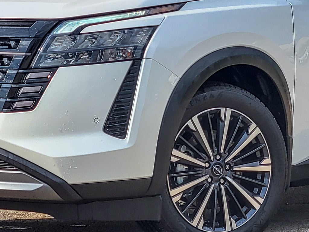 New 2026 Nissan Pathfinder Platinum Platinum 4WD