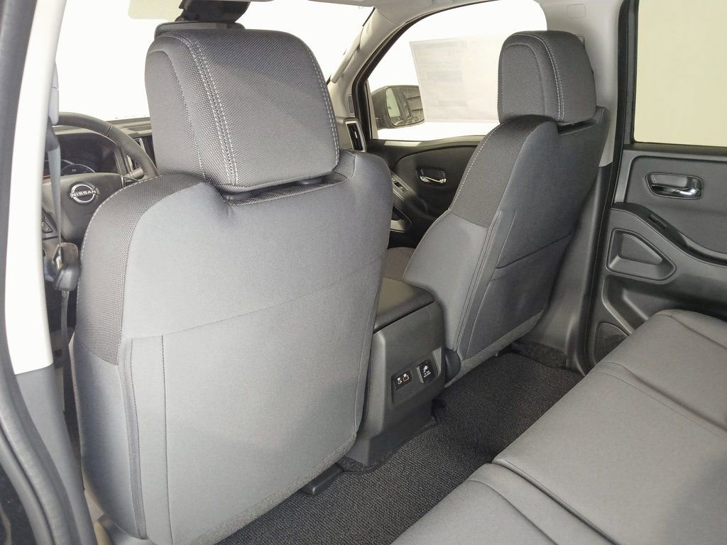 2026 Nissan Frontier SV - Photo 13