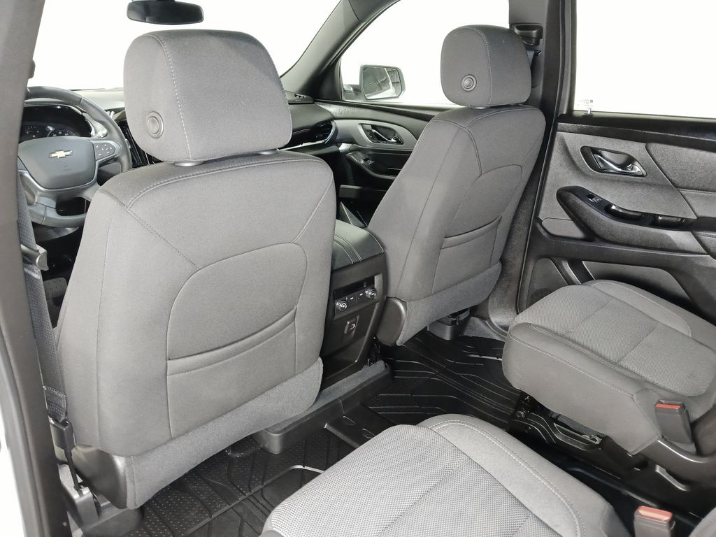 2023 Chevrolet Traverse 1LT - Photo 15