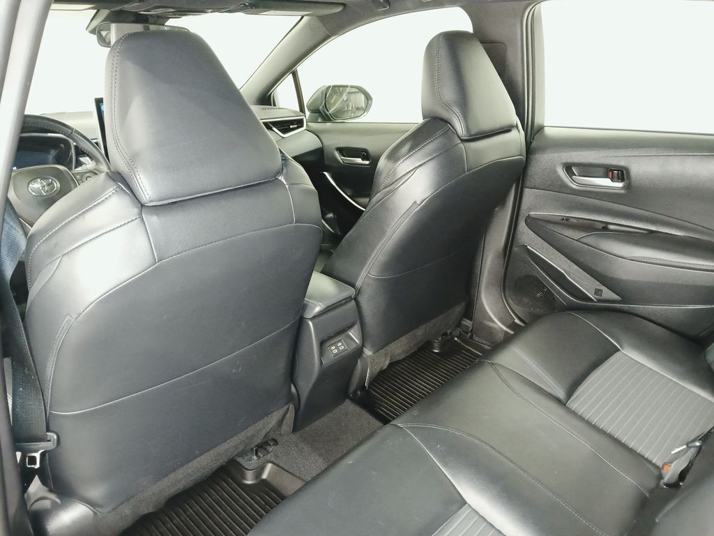 2026 Toyota Corolla XSE - Photo 14