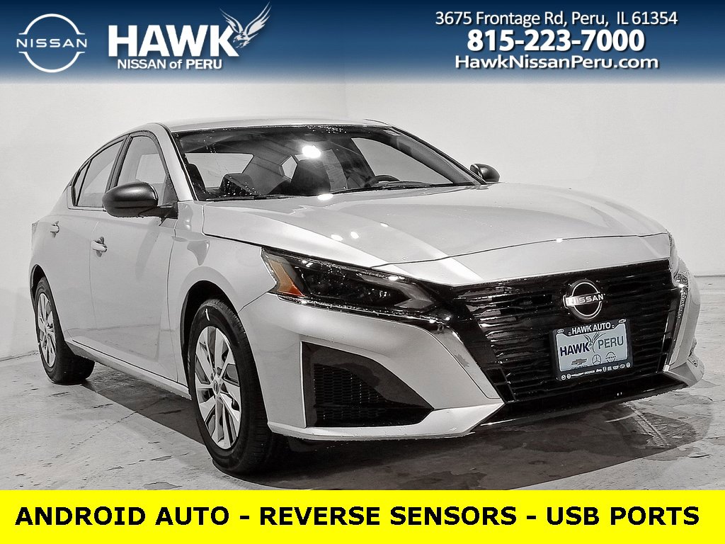 2025 Nissan Altima S FWD 