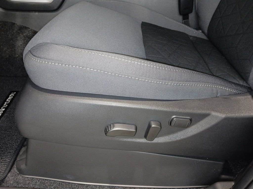 2026 Nissan Frontier SV - Photo 15