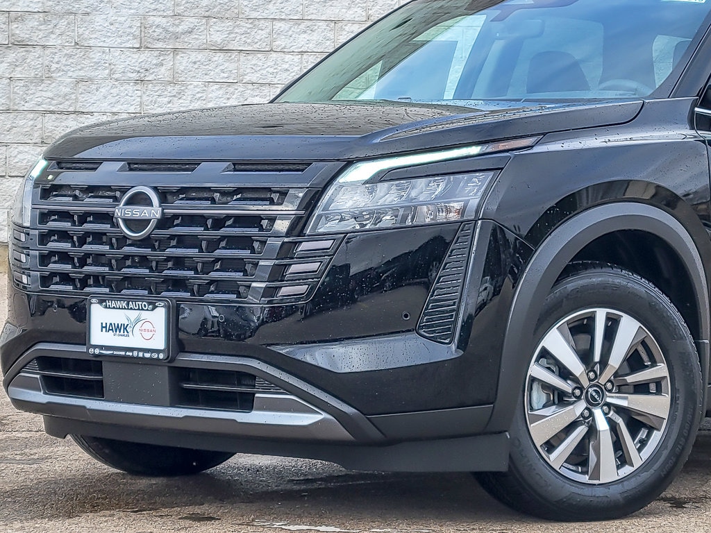 New 2026 Nissan Pathfinder SL SL 4WD