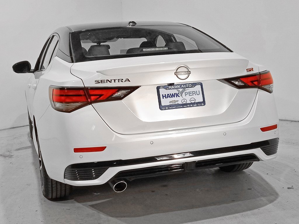 2025 Nissan Sentra SR photo 4