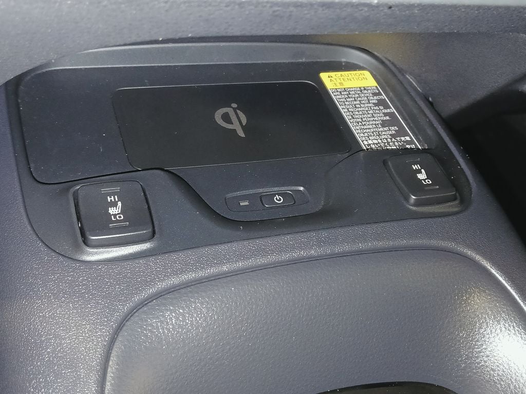 2026 Toyota Corolla XSE - Photo 20