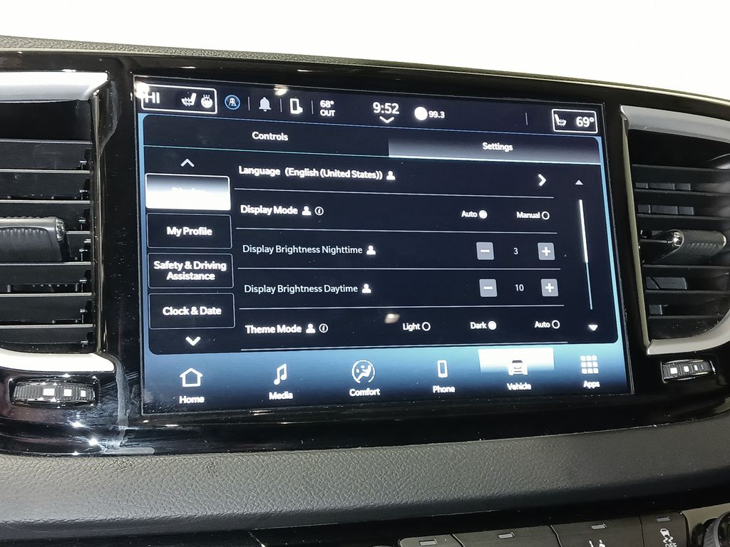 2024 Chrysler Pacifica Touring L - Photo 26