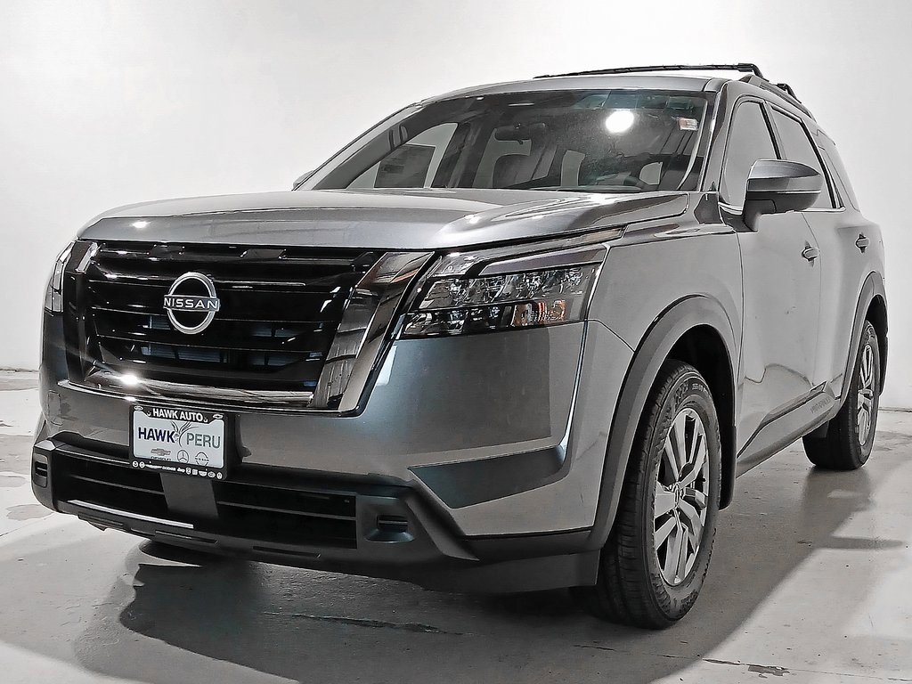 2025 Nissan Pathfinder SV photo 3