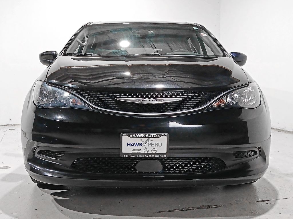 Used 2024 Chrysler Voyager LX Minivan/Van