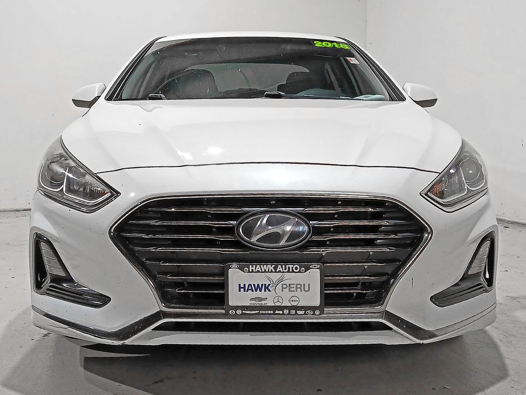 Used 2018 Hyundai Sonata SE with VIN 5NPE24AF4JH598494 for sale in Peru, IL