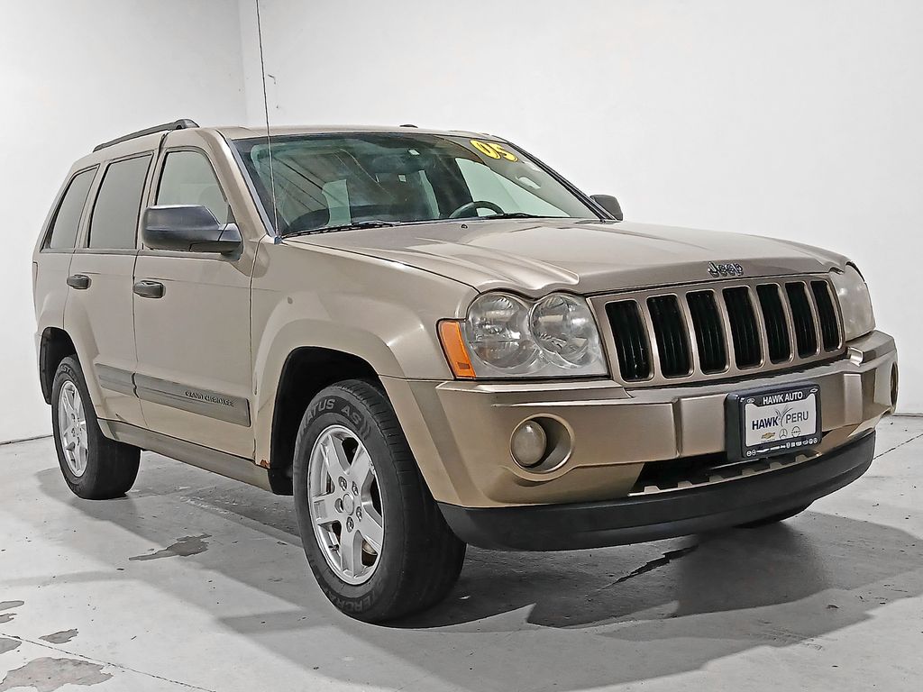 2005 Jeep Grand Cherokee Laredo 4WD's photo