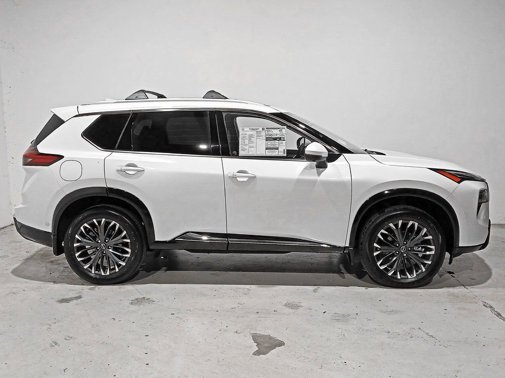 2026 Nissan Rogue Platinum - Photo 7