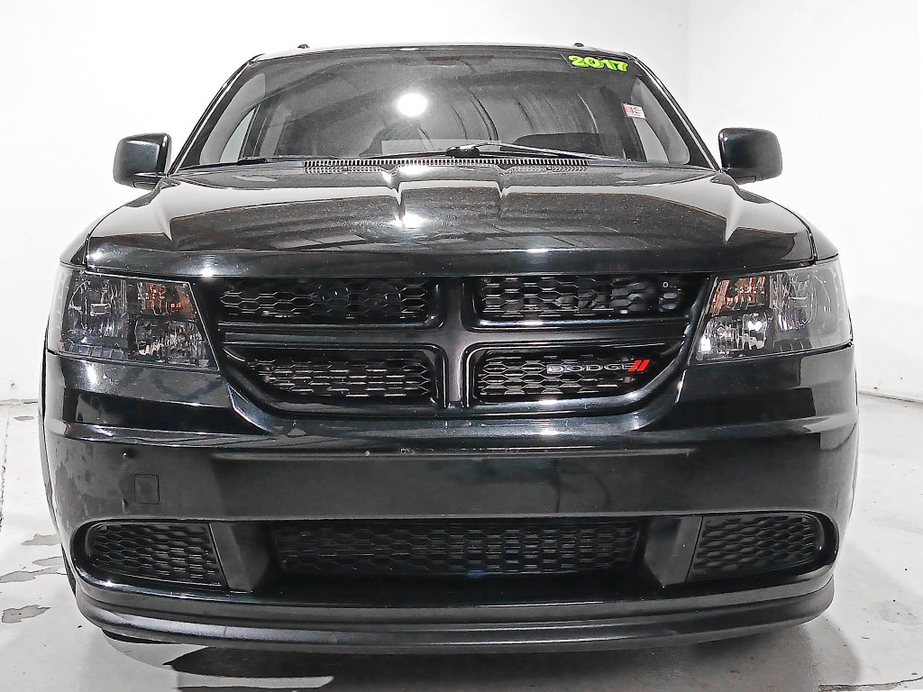 Used 2017 Dodge Journey SE with VIN 3C4PDCAB7HT581029 for sale in Peru, IL