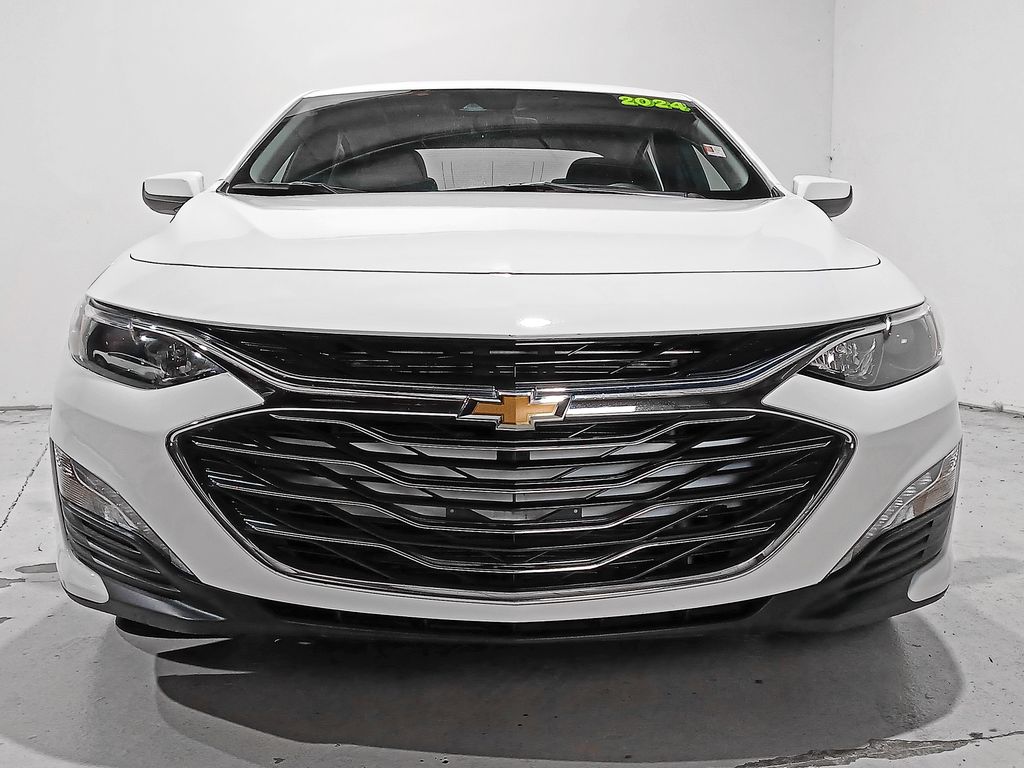 Used 2024 Chevrolet Malibu 1LT with VIN 1G1ZD5STXRF149079 for sale in Peru, IL