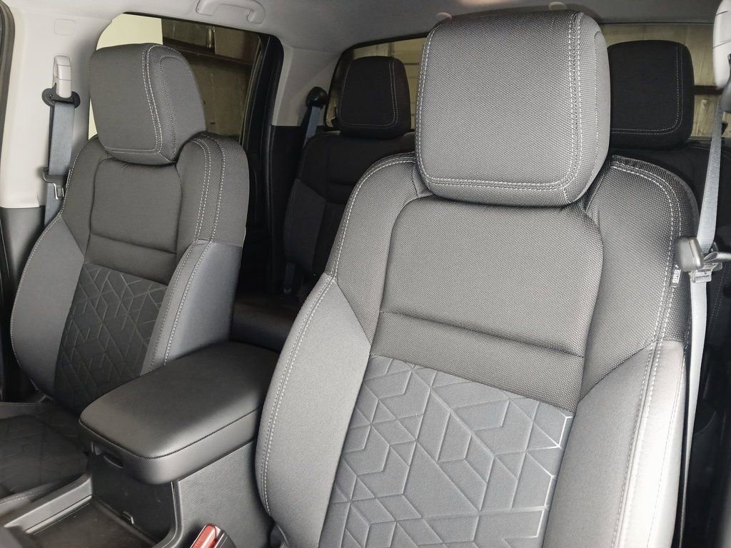2026 Nissan Frontier SV - Photo 10