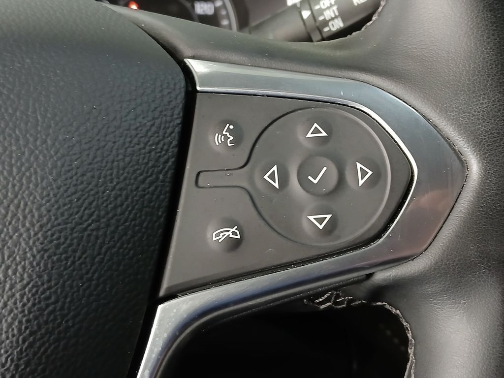 2023 Chevrolet Traverse 1LT - Photo 30