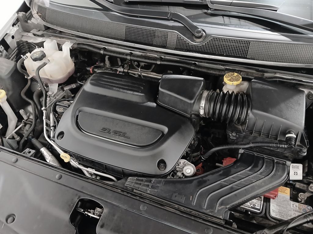 2024 Chrysler Pacifica Touring L - Photo 33