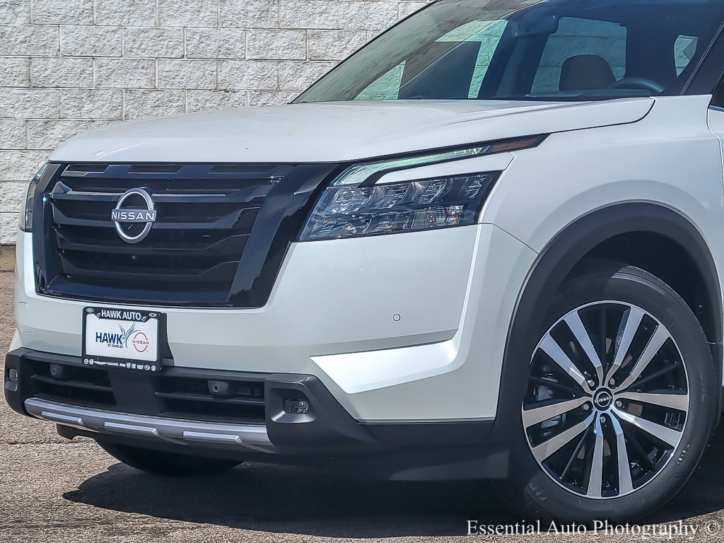 New 2025 Nissan Pathfinder Platinum Platinum 4WD