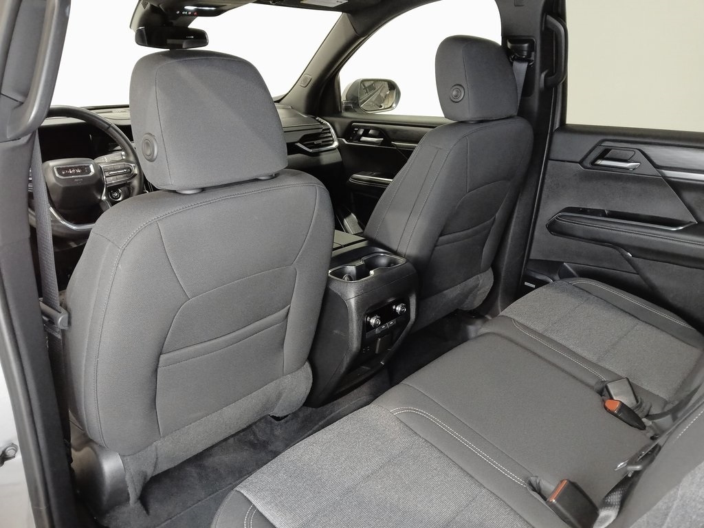 2025 GMC ACADIA - Image 15