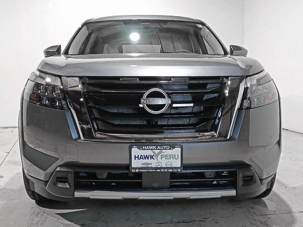 New 2025 Nissan Pathfinder SL SL 4WD