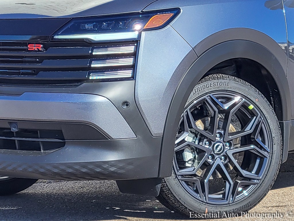 New 2026 Nissan Kicks SR SR AWD