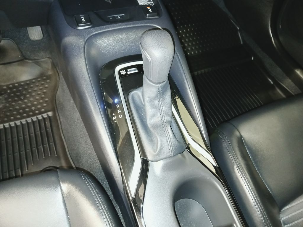 2026 Toyota Corolla XSE - Photo 19