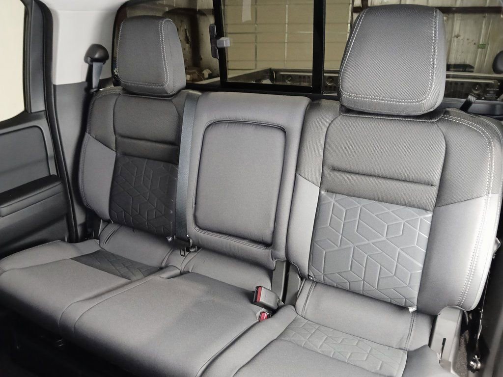 2026 Nissan Frontier SV - Photo 12