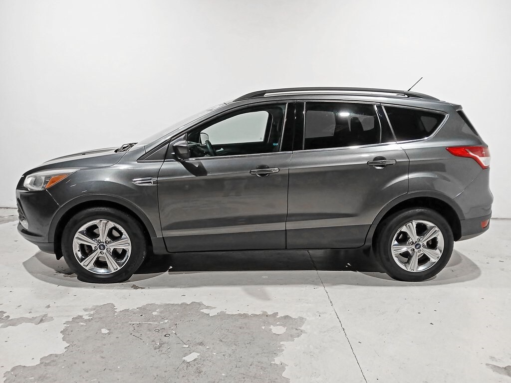 Used 2016 Ford Escape SE SUV