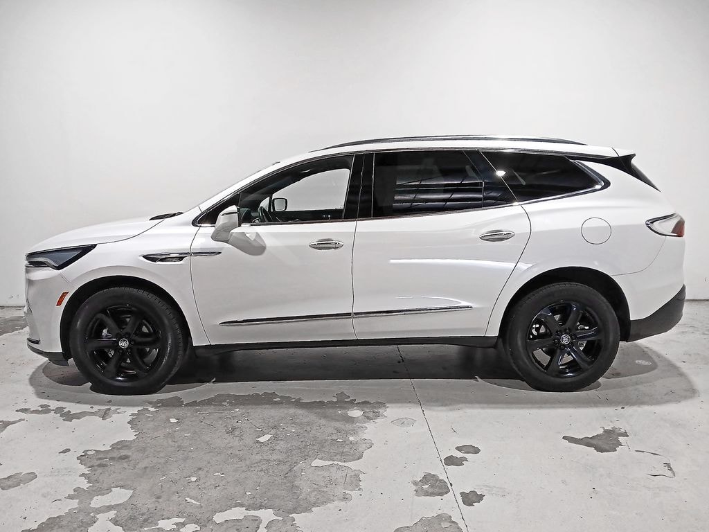 Used 2023 Buick Enclave Essence SUV