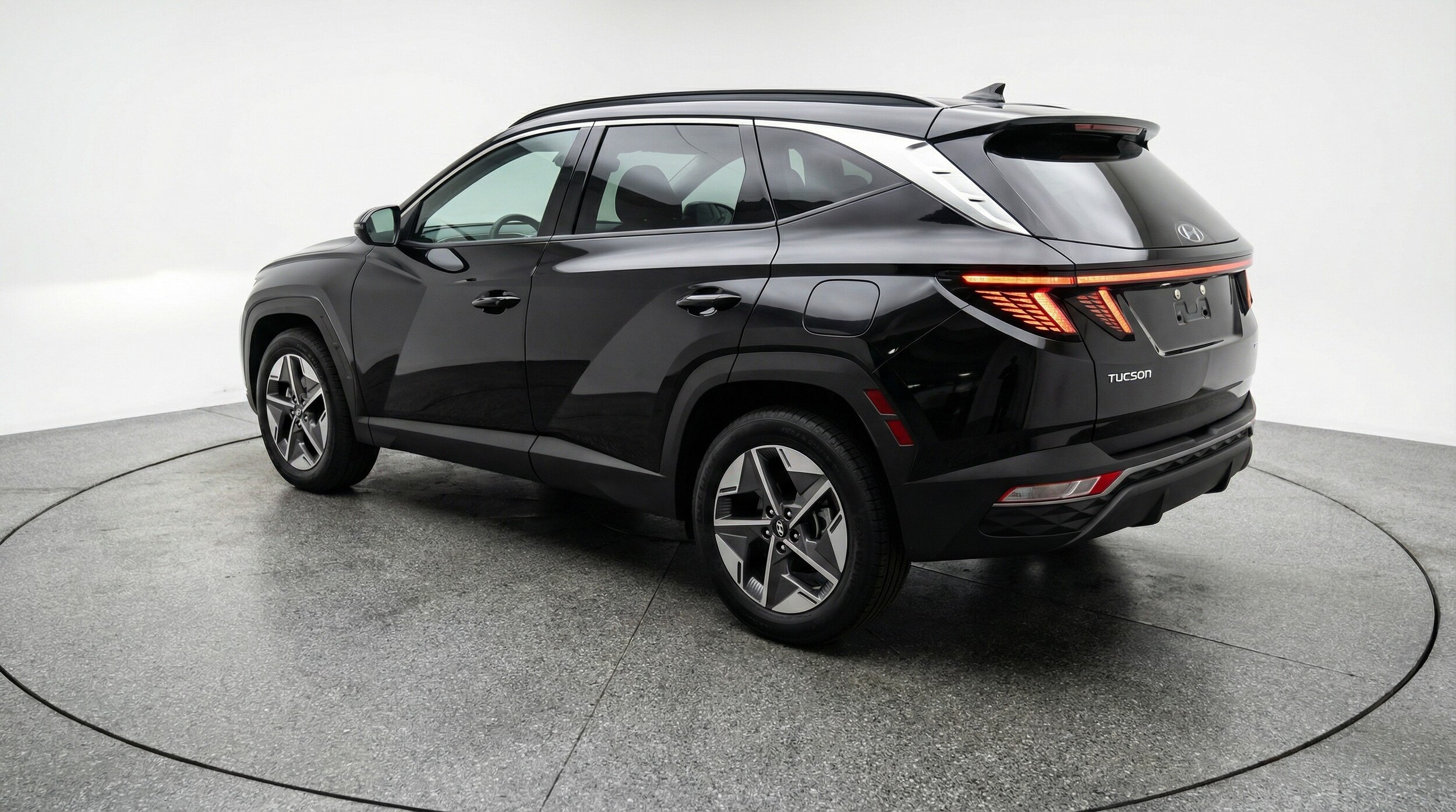 Thumbnail: 2025 Hyundai Tucson - 5