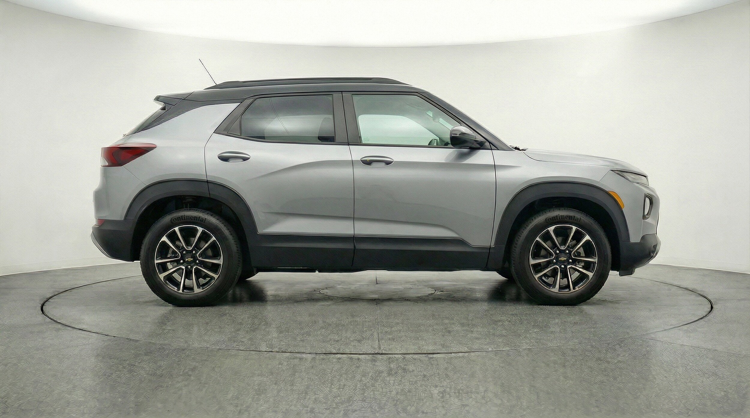 Thumbnail: 2025 Chevrolet TrailBlazer - 11