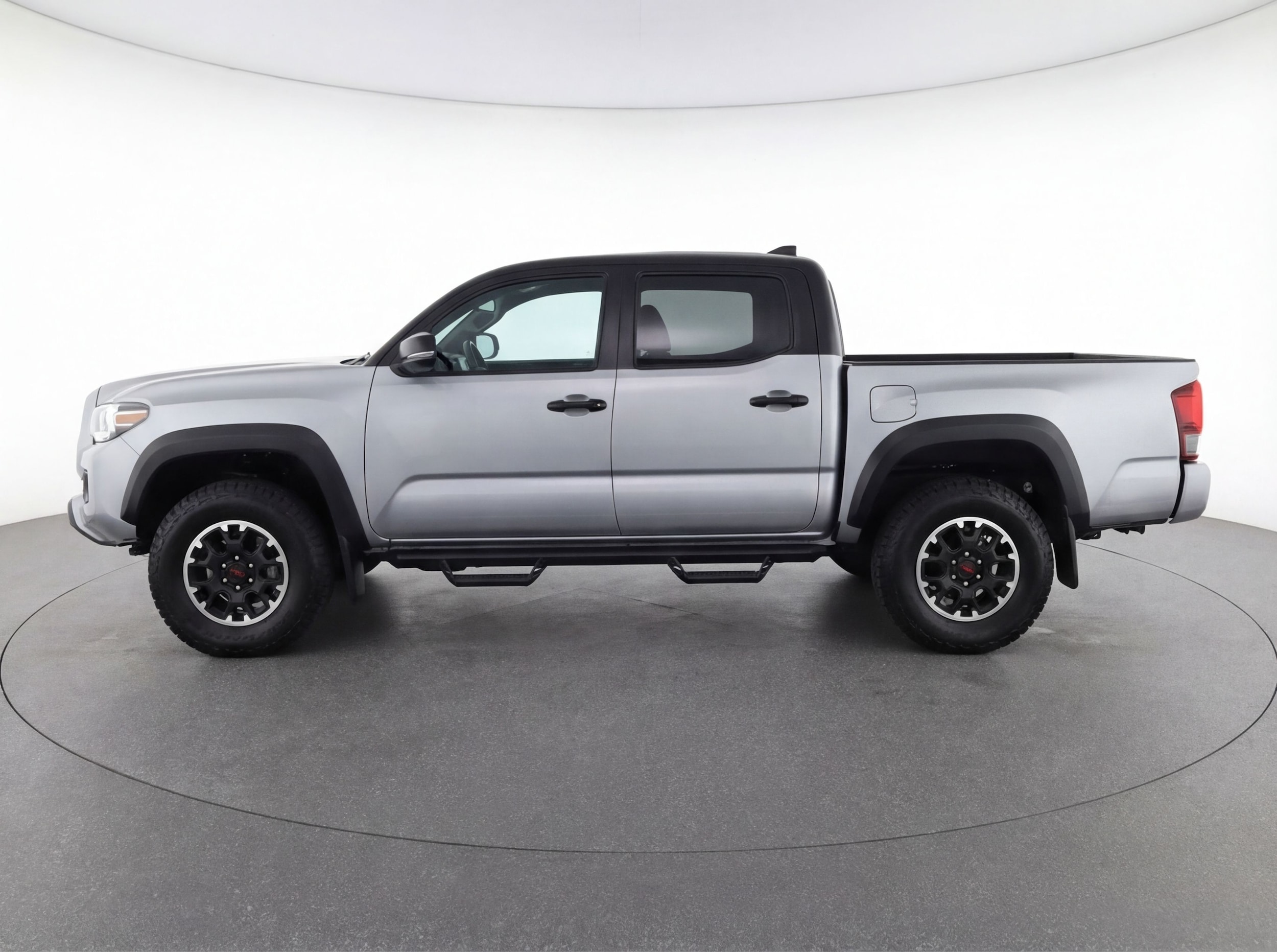 Thumbnail: 2025 Toyota Tacoma - 4
