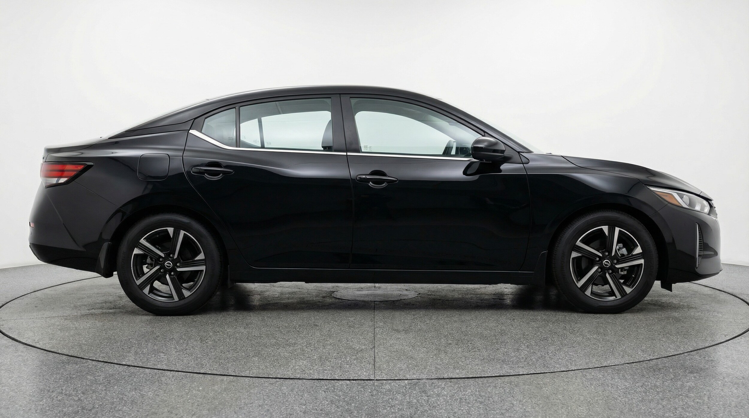 Thumbnail: 2025 Nissan Sentra - 8