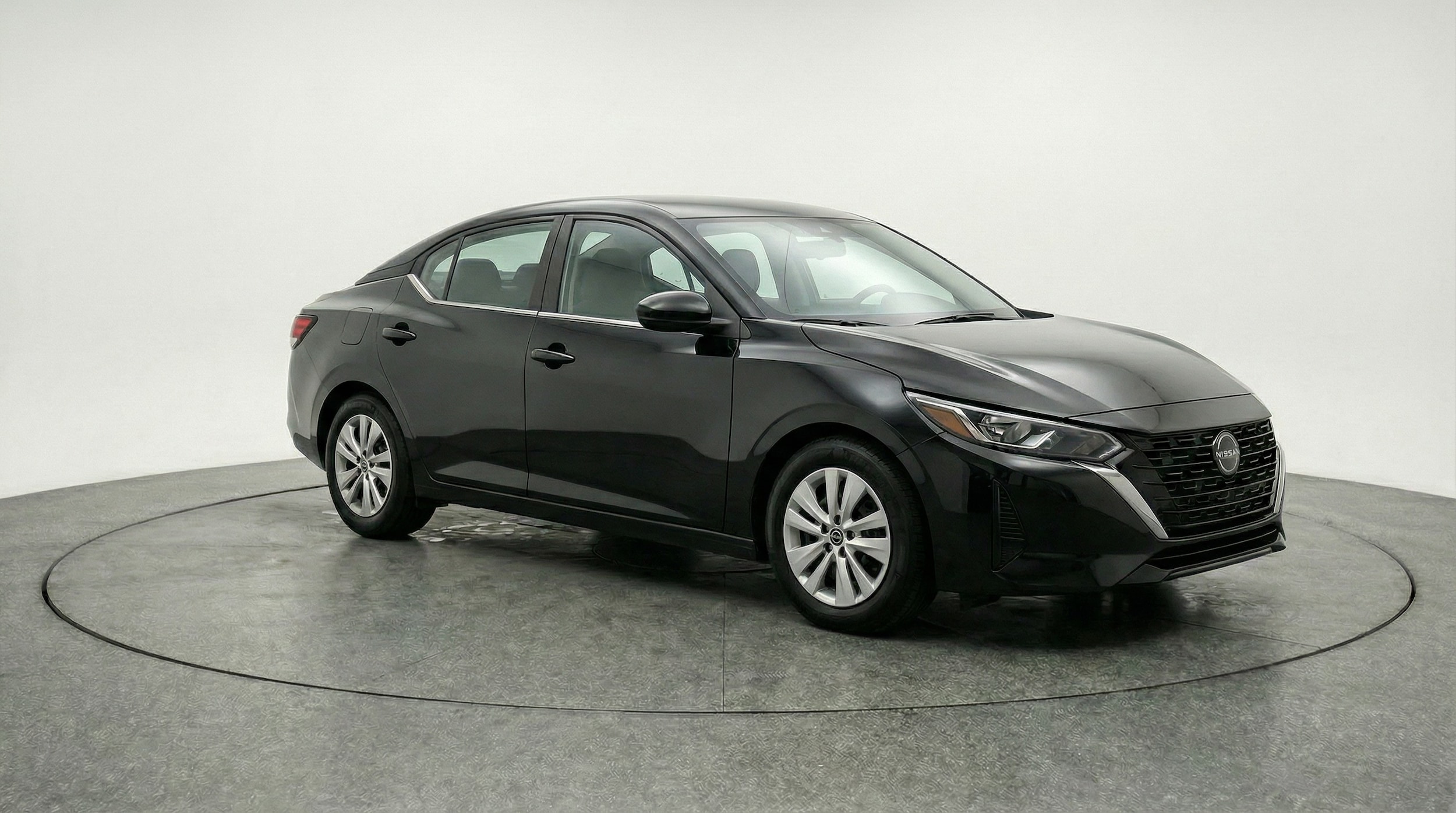 Thumbnail: 2025 Nissan Sentra - 1