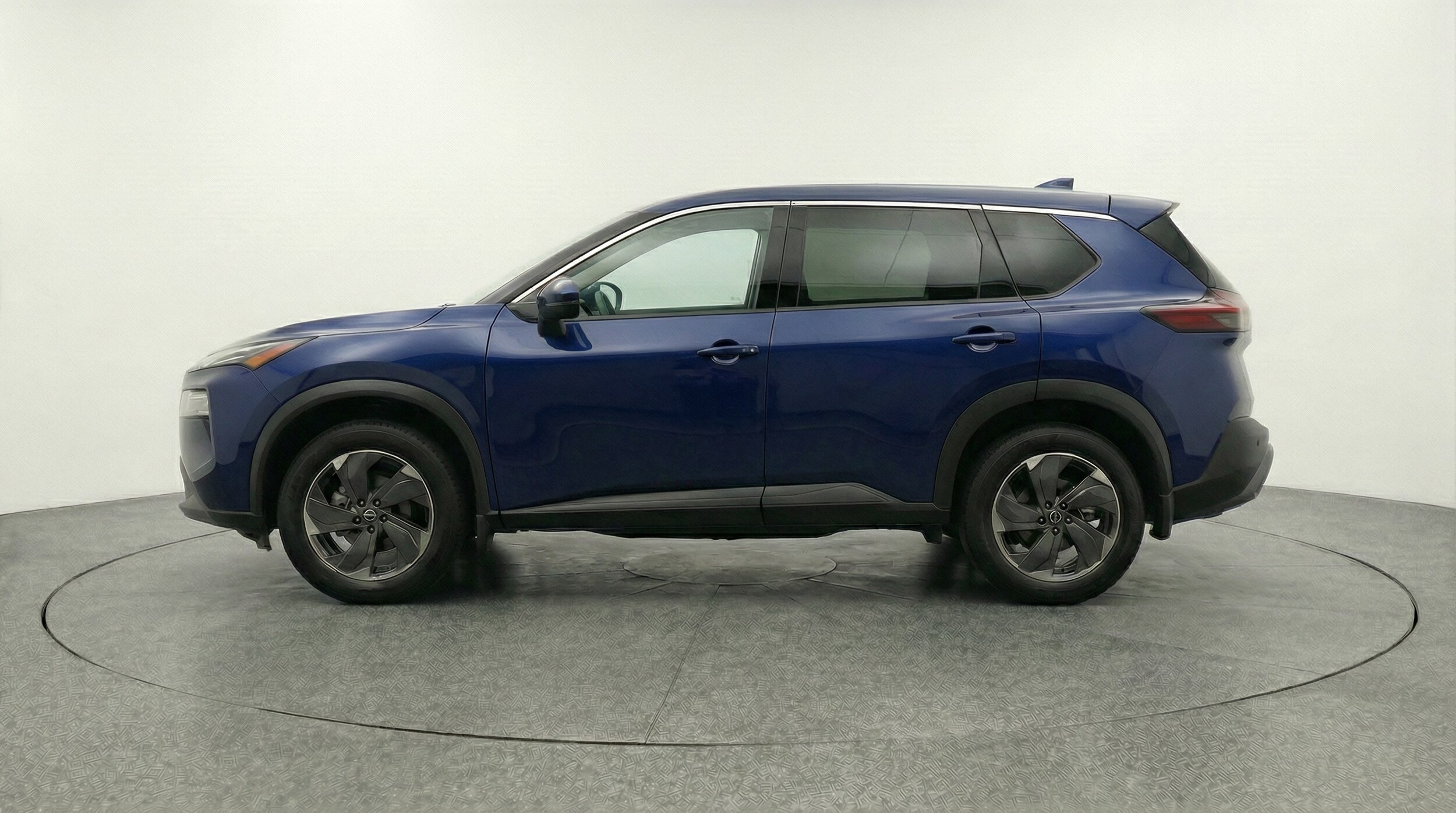 Thumbnail: 2025 Nissan Rogue - 4