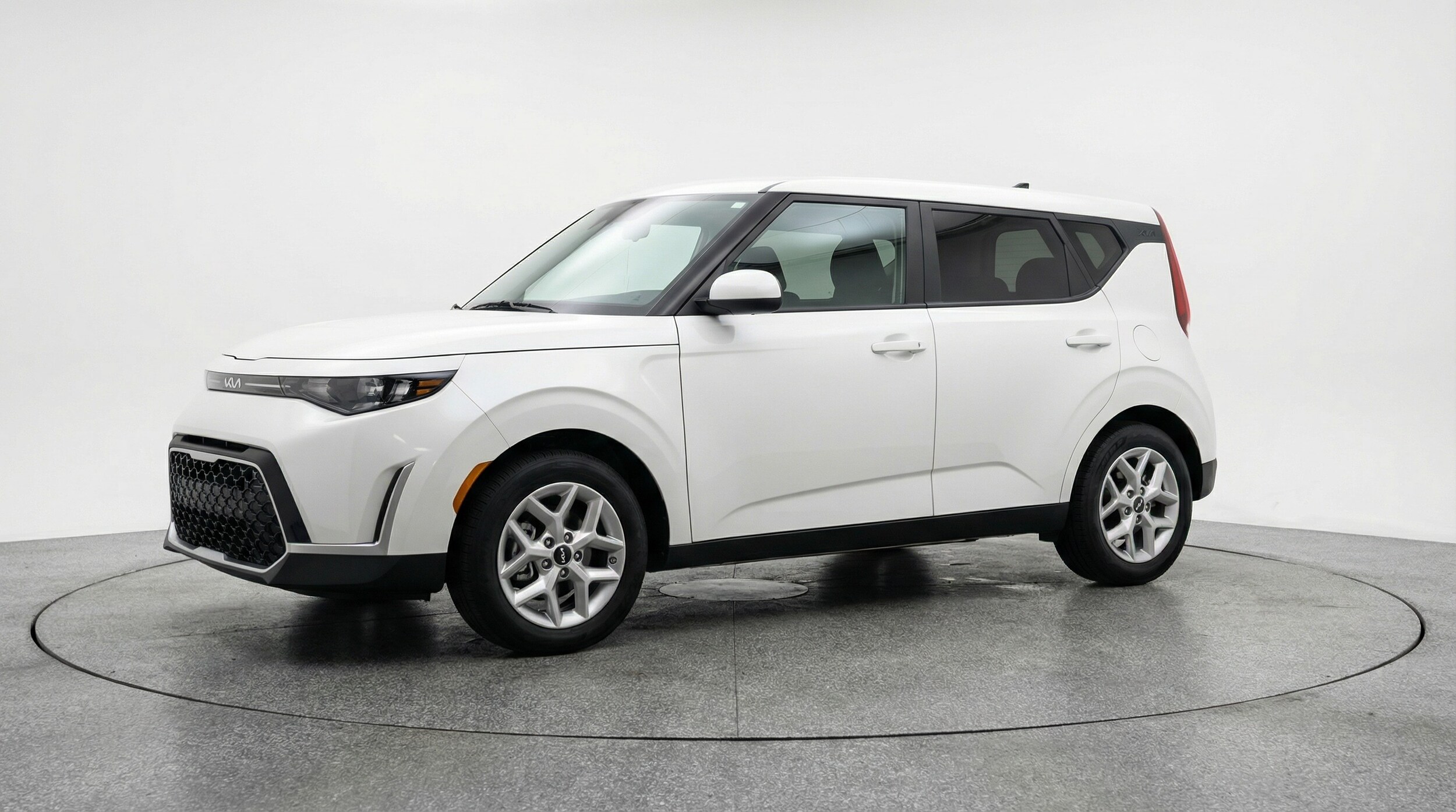 Thumbnail: 2025 Kia Soul - 3