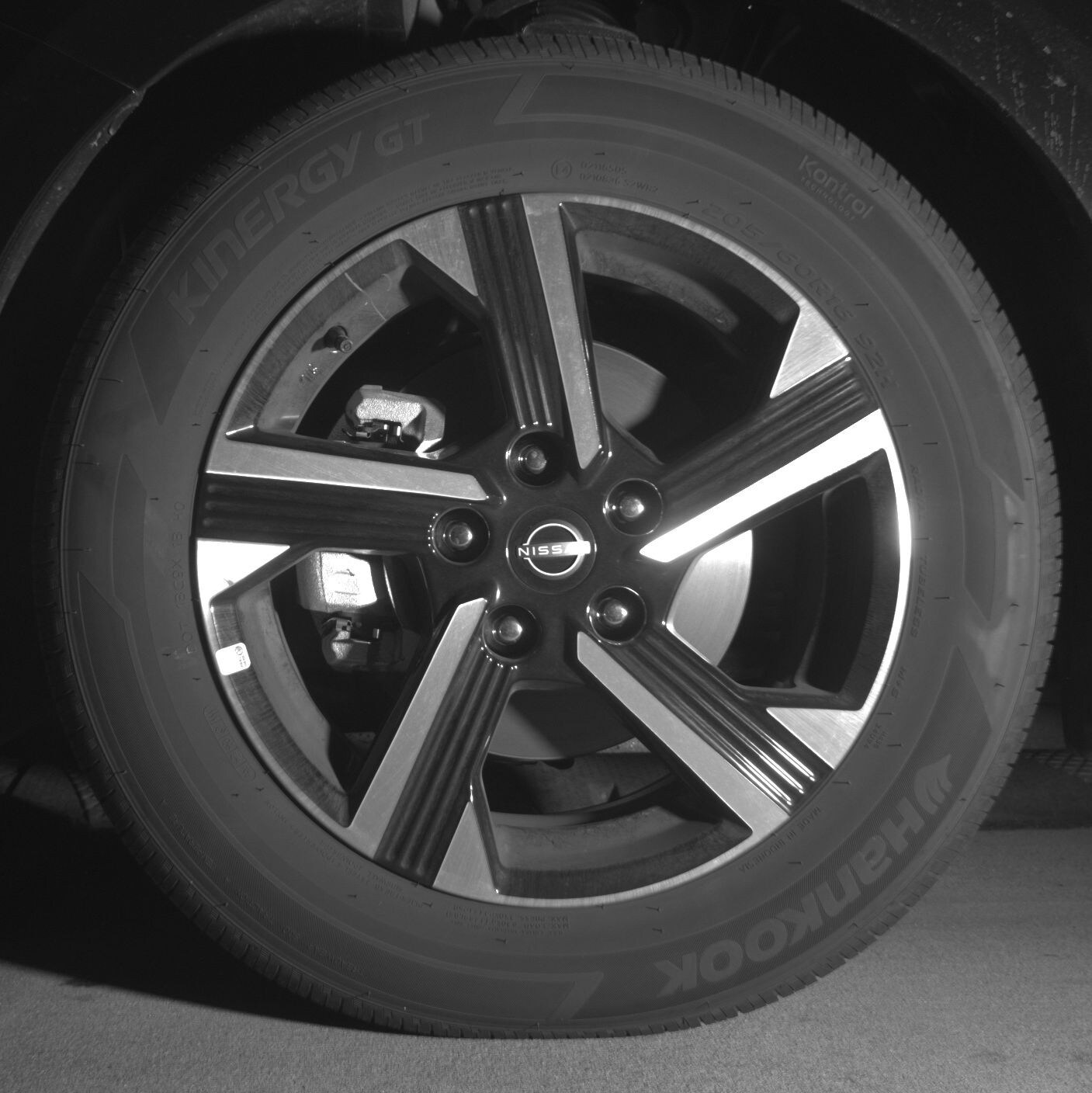 Thumbnail: 2025 Nissan Sentra - 9