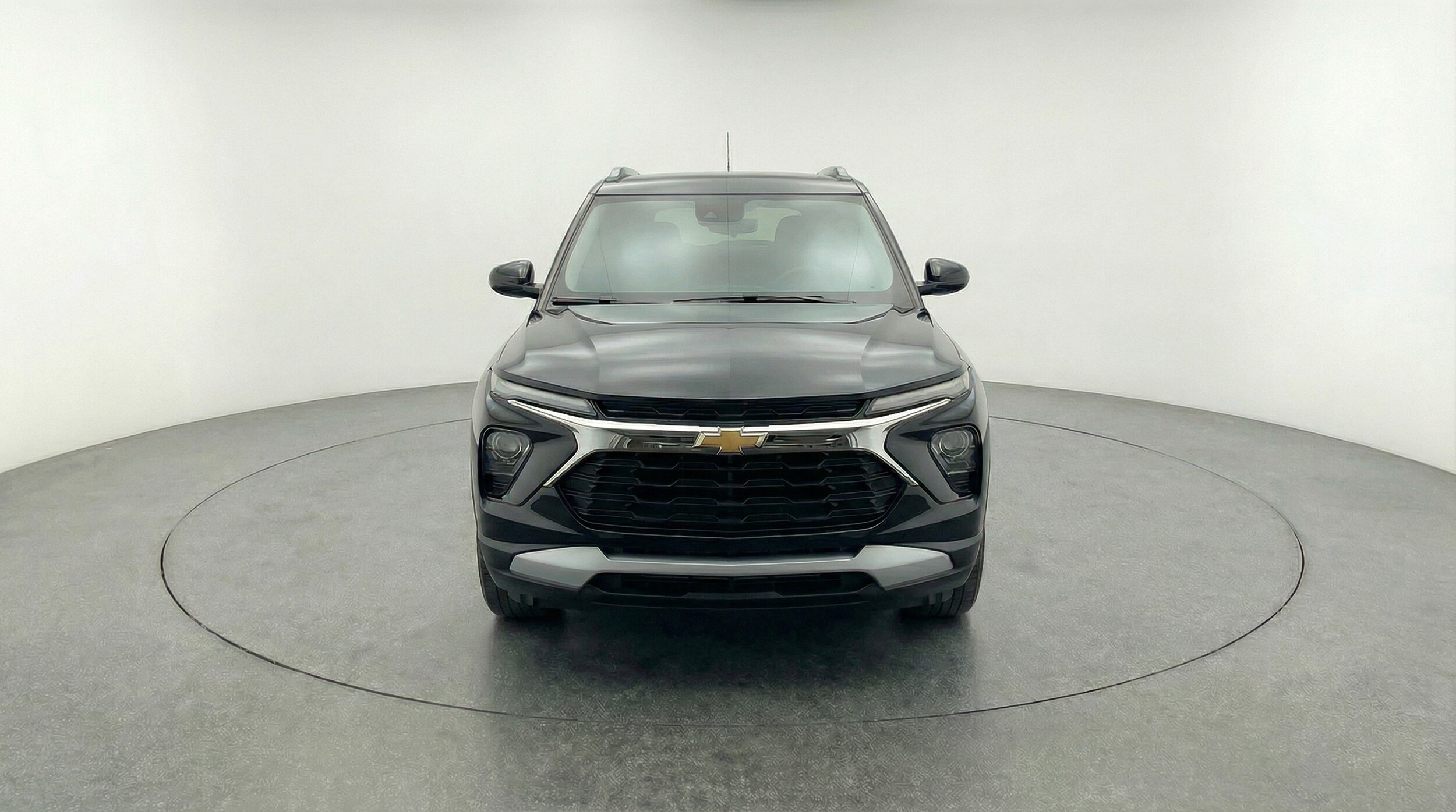 Thumbnail: 2025 Chevrolet TrailBlazer - 2