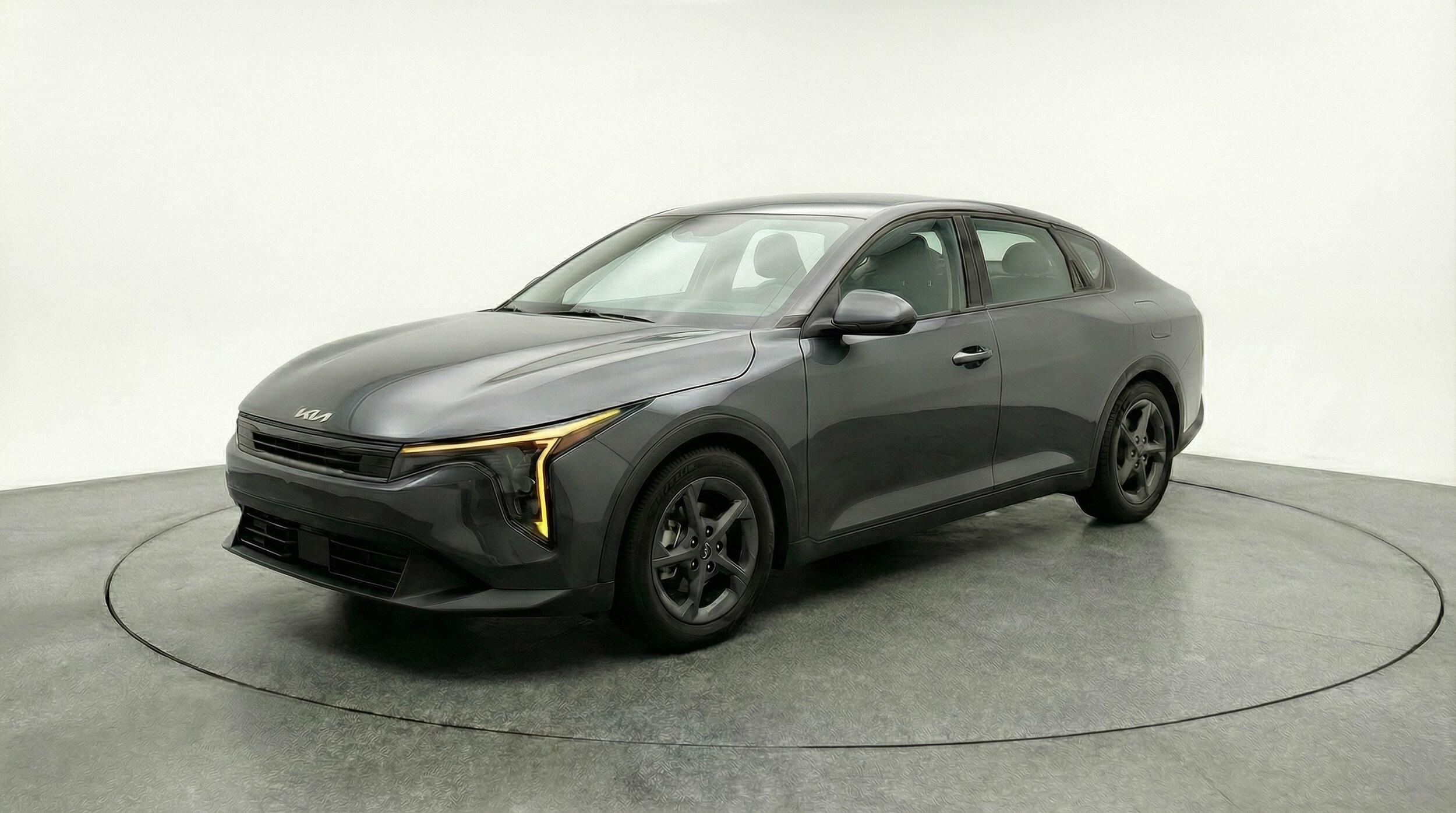 Thumbnail: 2025 Kia K4 - 3