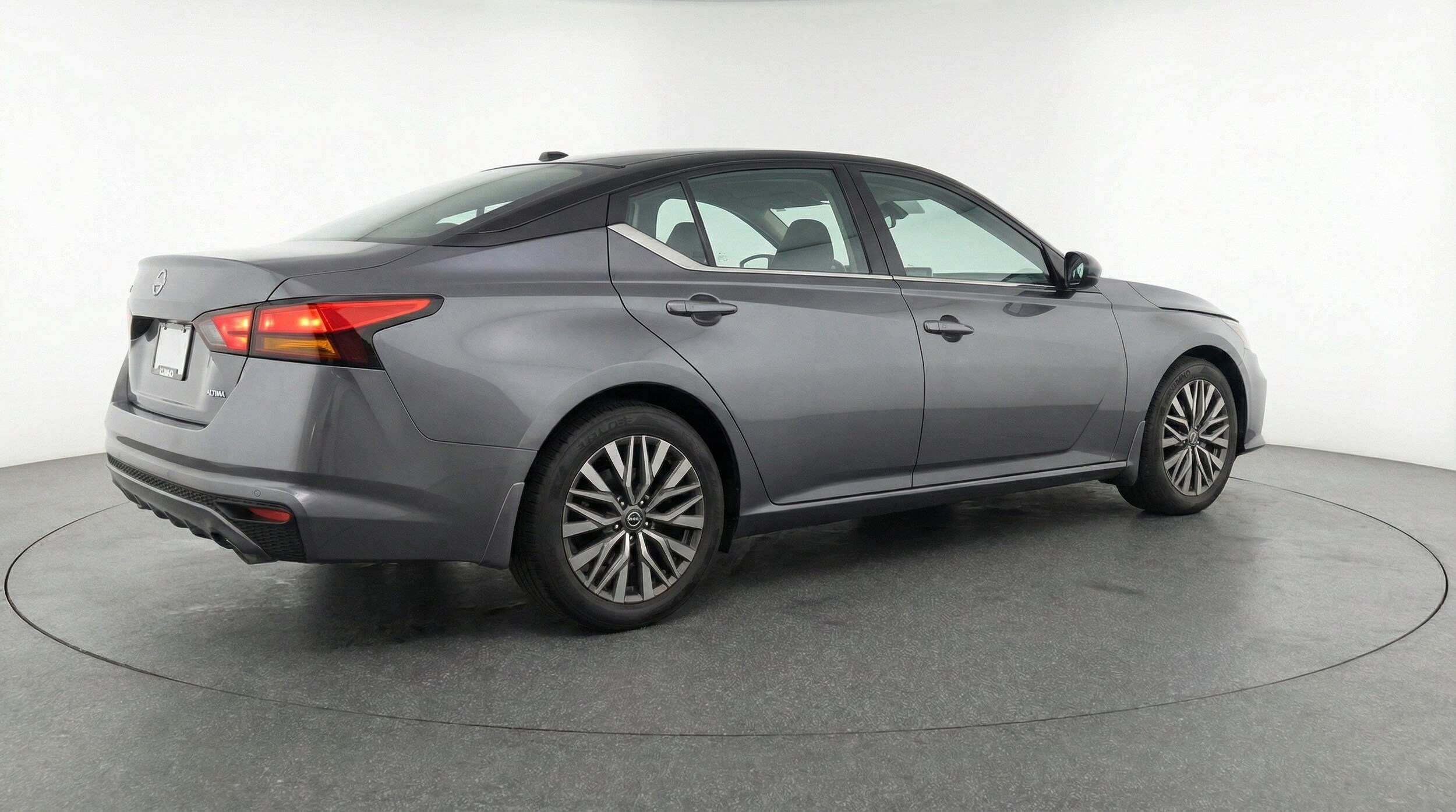 Thumbnail: 2025 Nissan Altima - 7
