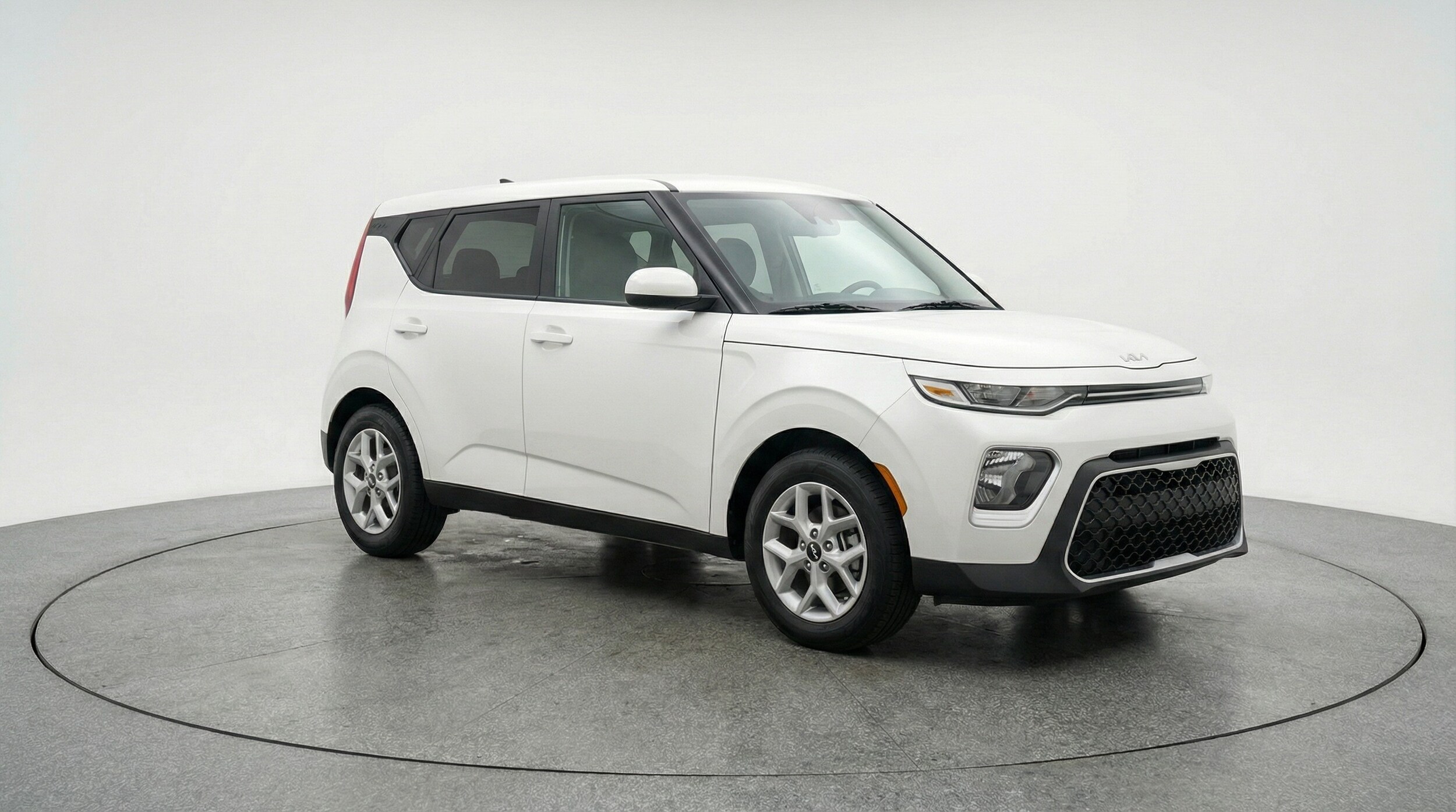 Thumbnail: 2025 Kia Soul - 1