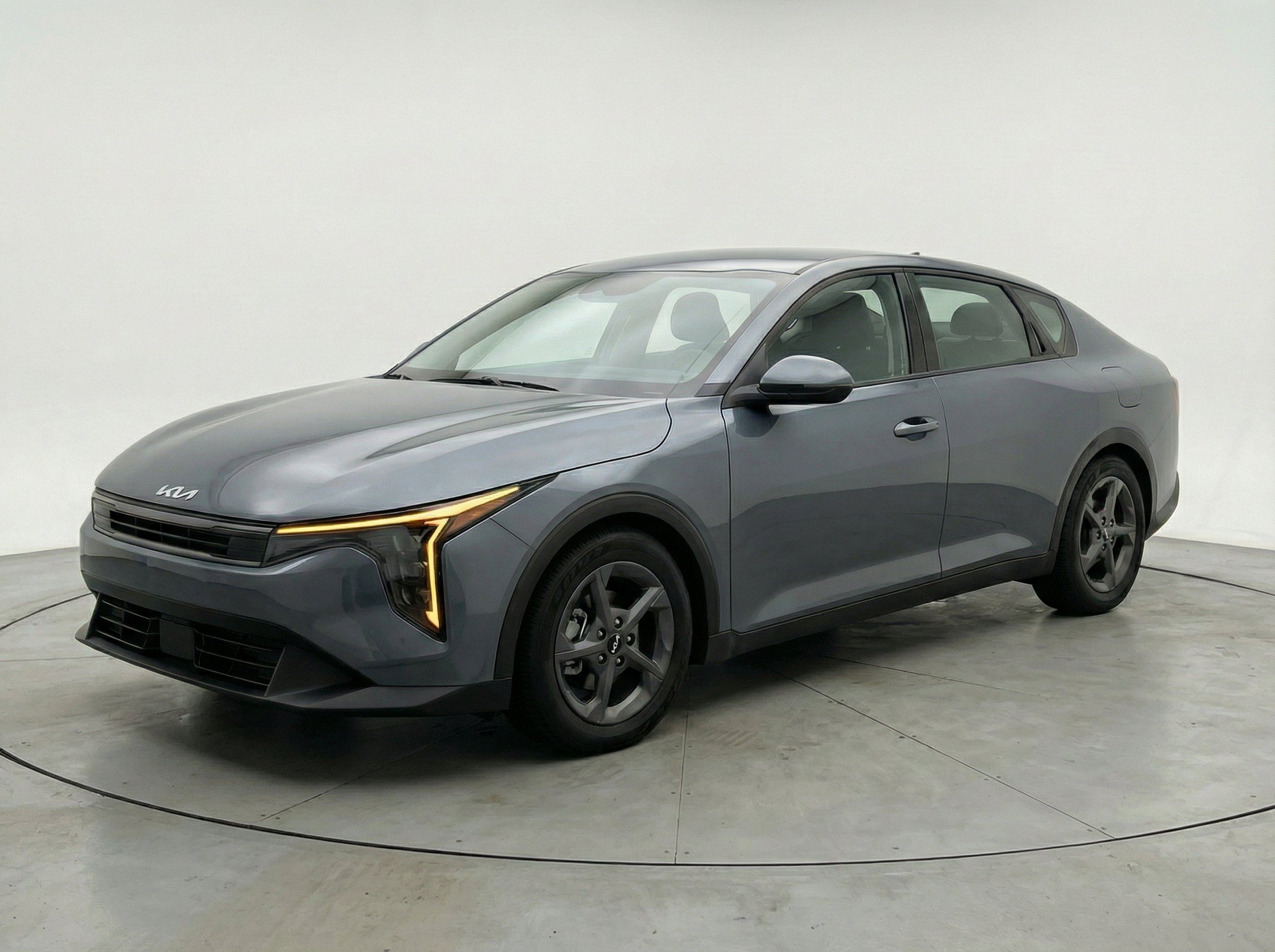 Thumbnail: 2025 Kia K4 - 3