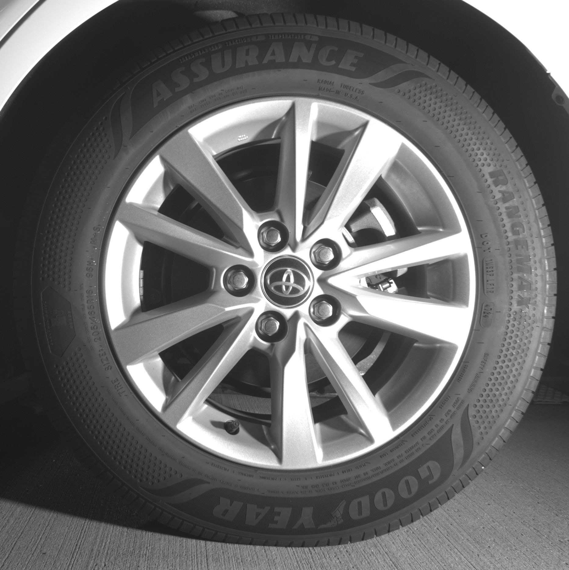 Thumbnail: 2025 Toyota Camry - 11