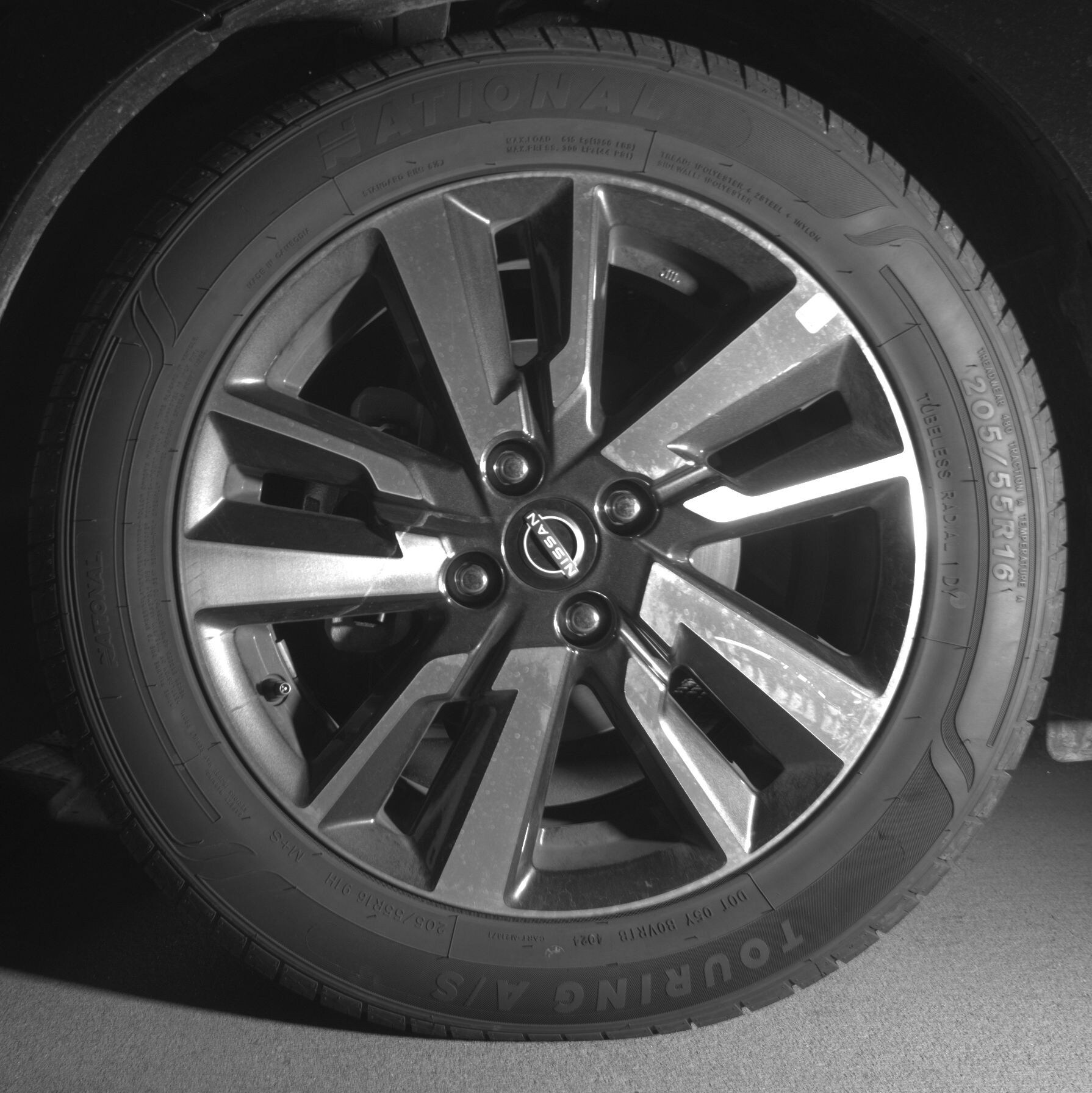 Thumbnail: 2025 Nissan Versa - 9