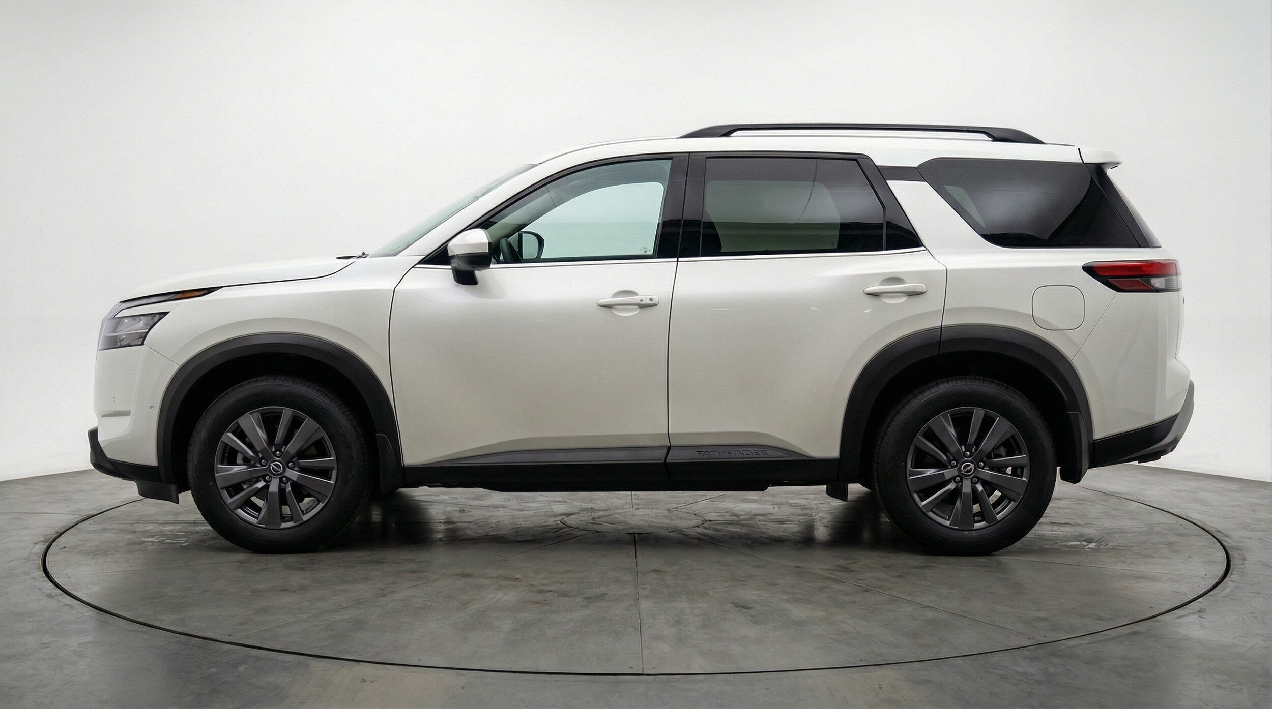Thumbnail: 2025 Nissan Pathfinder - 8