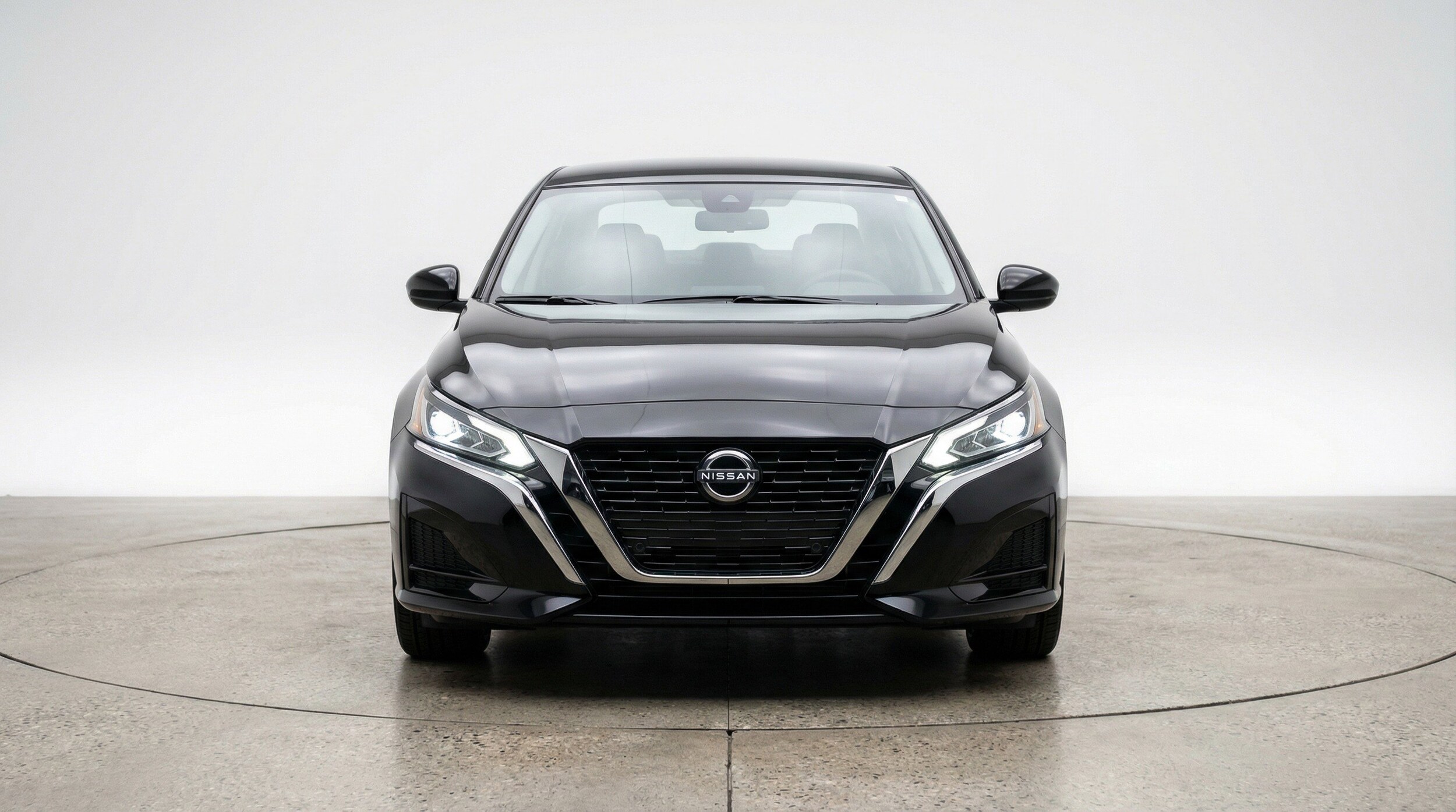 Thumbnail: 2025 Nissan Altima - 2