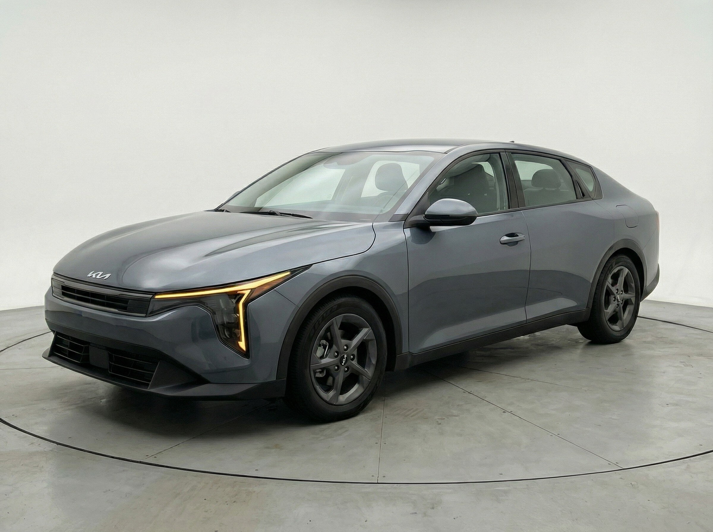 Thumbnail: 2025 Kia K4 - 3