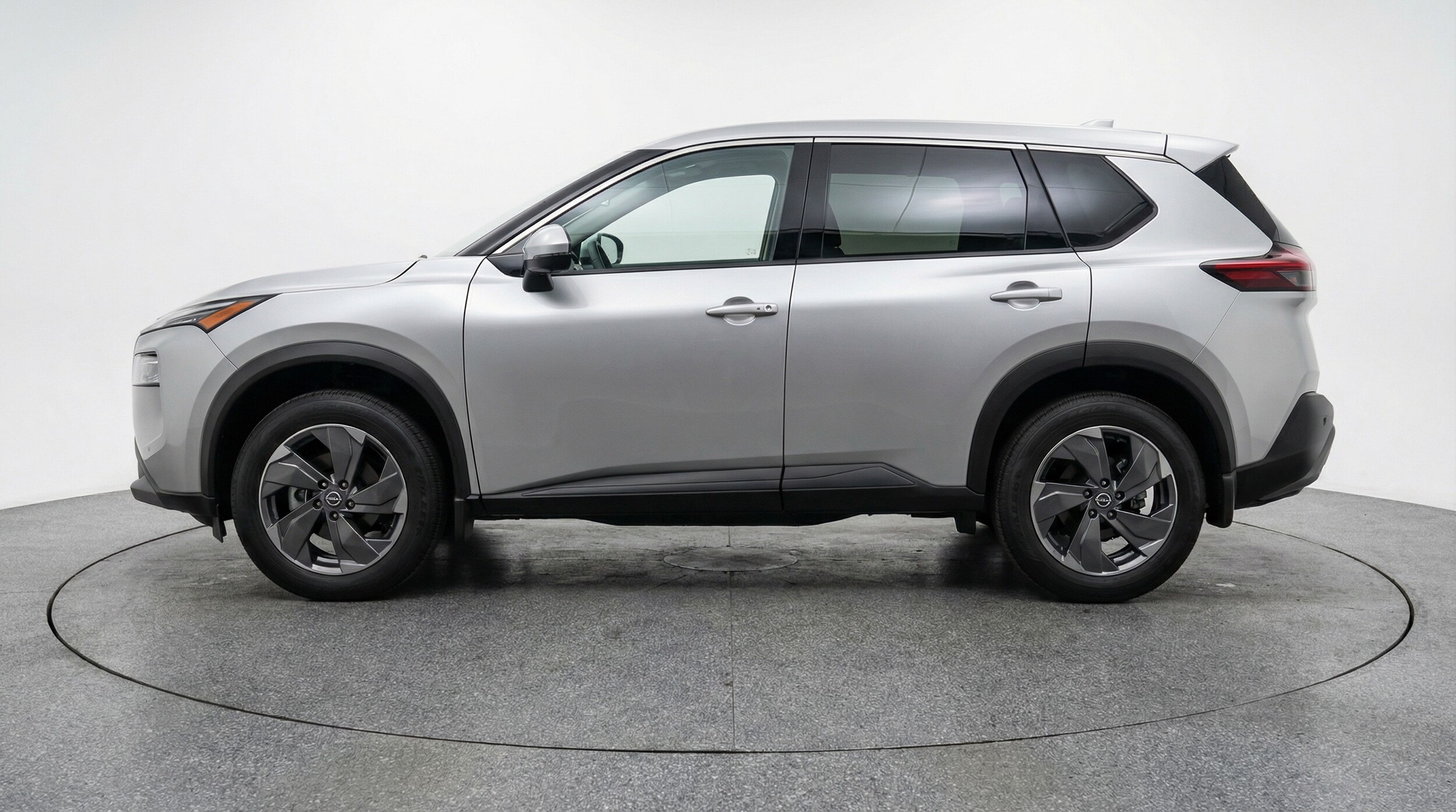 Thumbnail: 2025 Nissan Rogue - 4